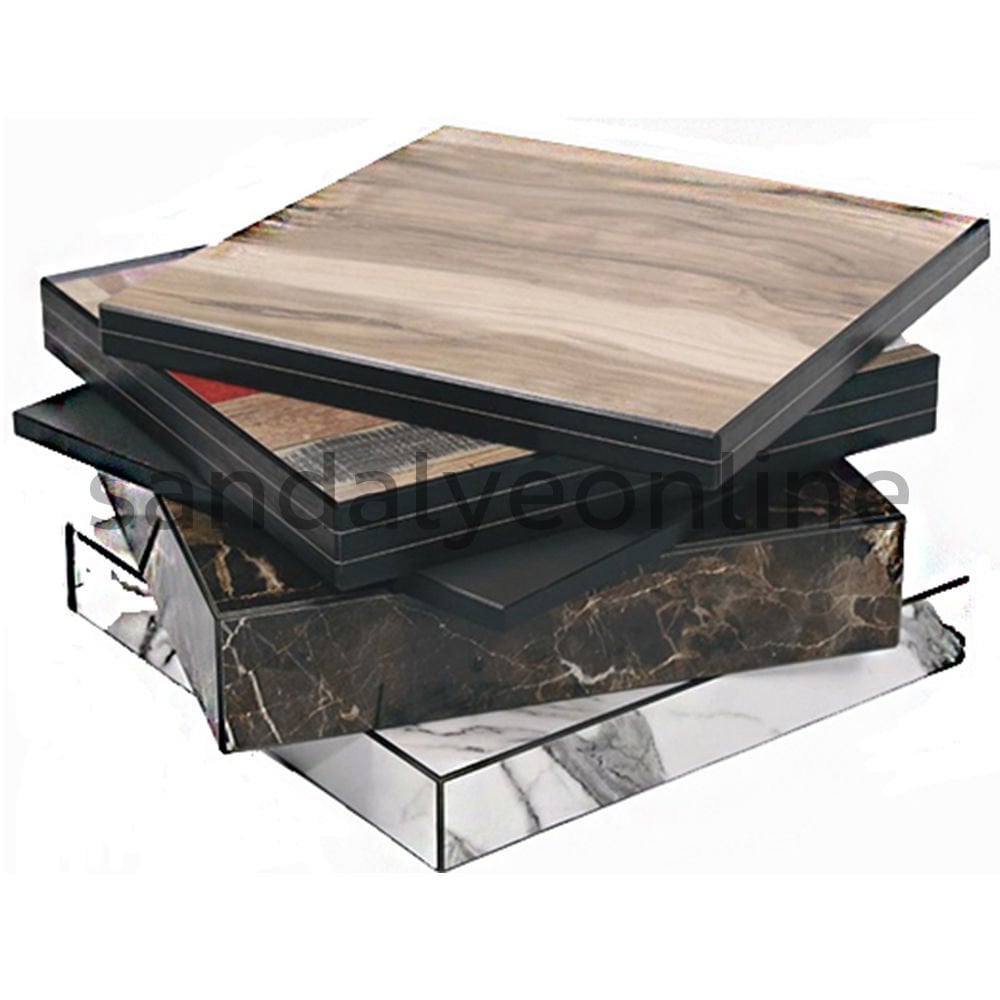 Outdoor Compact Table