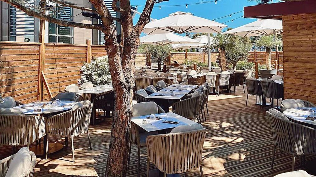Top Contract Furniture Brand in Turkey for Café Design