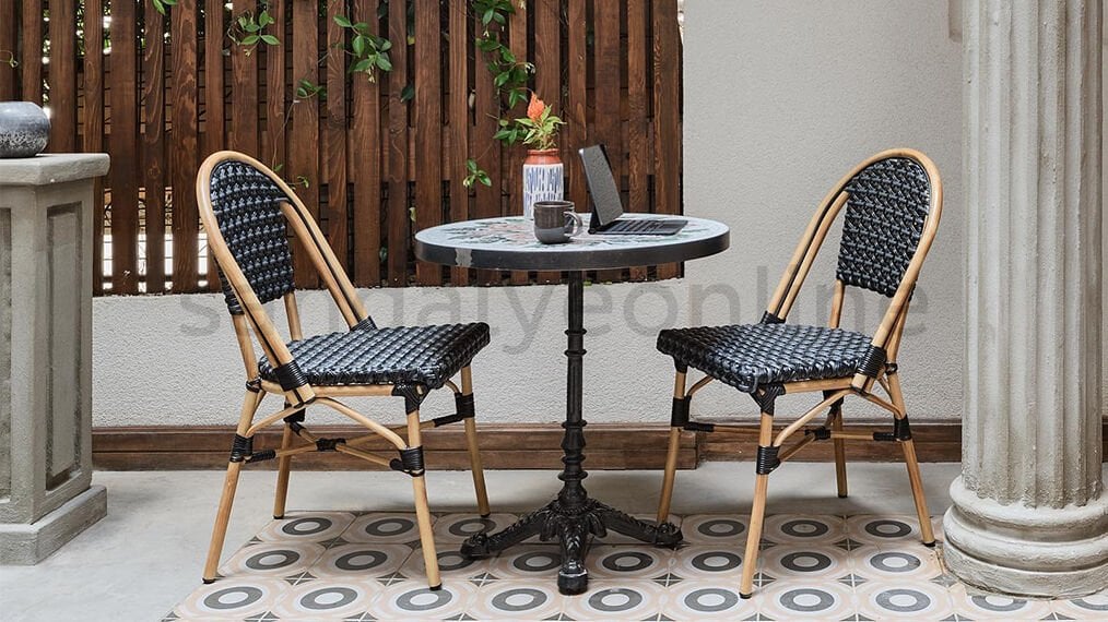 The Turkish Furniture Industry: Crafting Success in Style