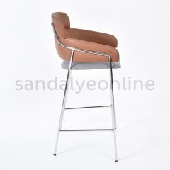 Blush Metal Bar Chair