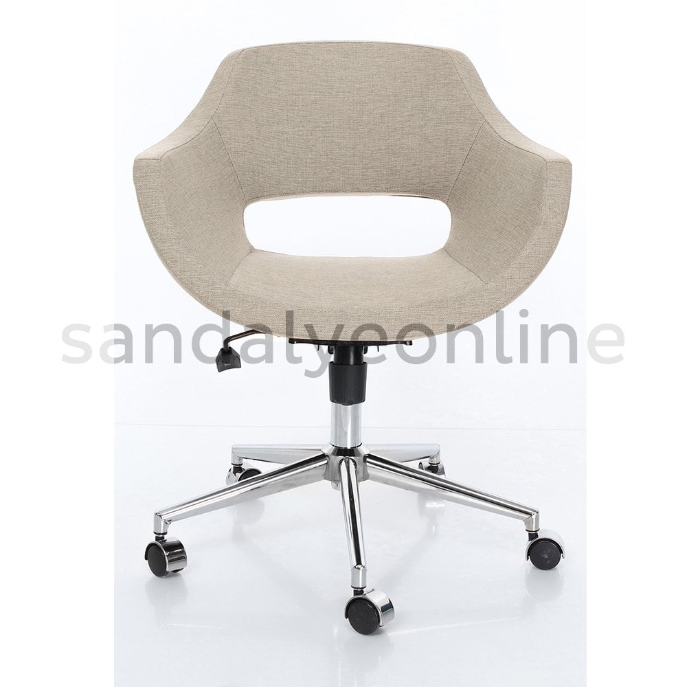 Turtle Study Chair Cream