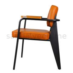 Ergo Armchair